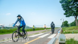 울산 태화강변 따라 쌩쌩