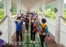 울산 태화강 중·남구잇는 이예대교 하부 인도교 개통