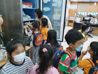 울산 염포초 병설유치원, 염포동 나비채 나눔냉장고 감자 기부