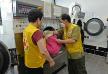 울산 무궁화적십자봉사회, 취약계층 세탁봉사