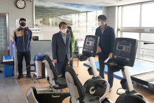 정천석 울산 동구청장, 동구국민체육센터 방문