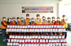 울산 남구여성자원봉사회, 저소득층 된장 담그기