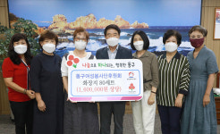 울산 동구여성봉사단후원회 홀로 어르신 성품전달
