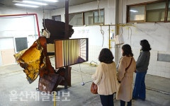 출렁다리 타고 작품도 보고 하루가 풍성