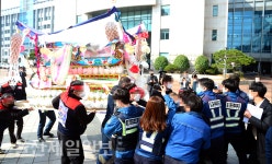 울산 신도여객 사태 더 악화… 몸싸움도