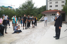 울산 김종훈 동구청장, 서부시민운동장 방문