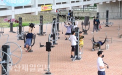 태화강변 은하수다리 운동 삼매경