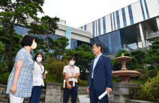 김영길 중구청장, 문화의 전당 활용 논의