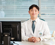 걸음 주저하게 만드는 통증 있다면 족저근막염 의심해봐야