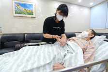 코로나보다 심리적 압박이 더 무서워