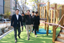 동구청장 노후시설 안전점검