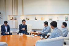 HD현대重 정규직 고용 확대 결단을
