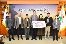 덕원농장, 울주군에 한돈 기부