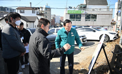 북구청장, 신천동 소방도로 개설 현황점검