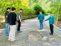 박재완·박정환 북구의원, 노후화 도로 현장점검