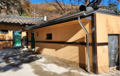 문수산 등산로 노후 화장실 개선