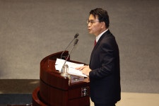 [정치SPOT] 공소청법 상정..與野 총성 없는 전쟁