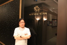 울긋불긋 여드름 흉터 치료 위한 효과적인 피부과 시술은?