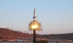 북한 미사일 고체연료 생산 `17호 공장`...6개월 간 활동 없어