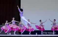 평화통일염원! 대학 춤 축제! 충남대학교 호두까기 인형 중 꽃의 왈츠     