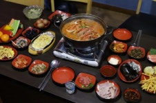 부산 여행, 놓치면 후회할 돌게탕 맛집 베스트 남포동 금포나루원조돌게탕