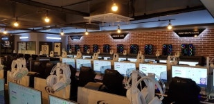 헌터 PC방, PC방 창업 여름 극성수기 시즌 에 맞춰 창업비용 지원