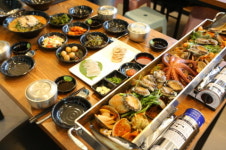 제주 한림맛집 해녀세자매 비양도에 거주하는 해녀가 직접 잡아올린 해산물제공