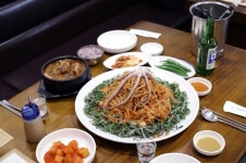 부산대 맛집 한국소비자만족지수 1위 전문 가족외식 공간 맛나감자탕