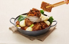 부산대 맛집 한국소비자만족지수 1위 전문 가족외식 공간 맛나감자탕