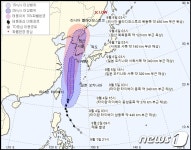 점점 세지는 태풍 링링 7일 상륙…오늘은 강한 가을장마