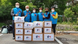 어버이날 맞아  나누고 베풀고 봉사하는 그룹. 홍성한우 담은 바싹 불고기로 사랑의 나눔 실천