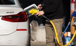 이번주 휘발유·경유 가격 L당 휘발유 1천593.6원·경유 1천521.8원