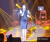 다문화인들에게 꿈과 희망을 주고 있는 가수 헤라, 바다축제서 2030 부산월드엑스포 홍보 눈길