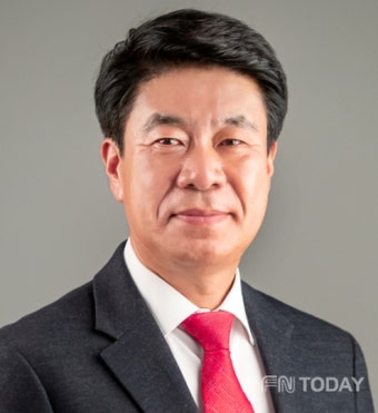 윤재복 용인시(갑) 처인구 예비후보, '국가 반도체 교육청 건립' 제3호 공약