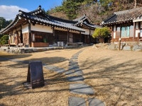 [문서준이 가다] 강원도 유형문화재 '상임경당' 한옥 전통찻집 '과객'을 찾아서