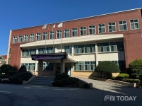 [1보] 파주 운정신도시 00초등학교…담임교사 학급 재판 등 논란 