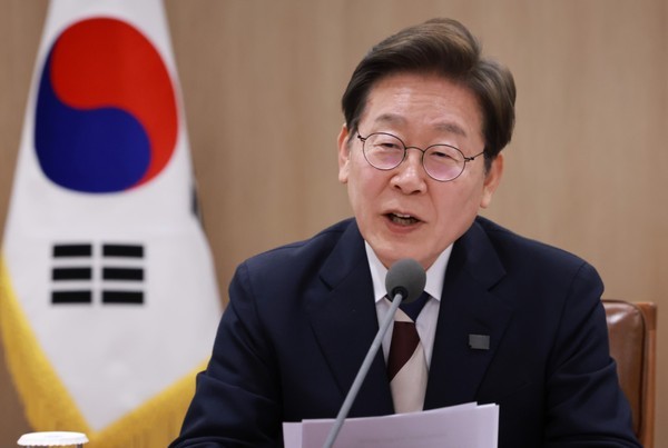 이재명 대통령, 한강홍수통제소 현장서 수해 대비 협조 회의 주재

