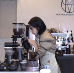 로스터리커피(Roasterleecoffee) | 부산 전포카페거리, 스페셜티 커피 본질에 집중한 '묵묵로스터리커피'