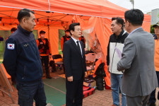 진주시, 정촌산단 화물연대 집회현장 방문