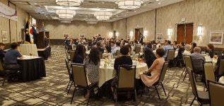 크리스토퍼 힐 전 대사 영변 핵 폐기된다면, 한반도평화에 아주 좋은 결과