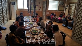 부안 아리울한우명품관, 독거어르신 30명 초청 무료 식사 제공