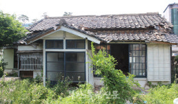 불도저 부안군, 100년 역사 담긴 무송병원 밀어버린다