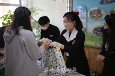 동진초등학교, 작은학교의 매력을 뽐내다…동진국민학교 숲 카페행사 열어