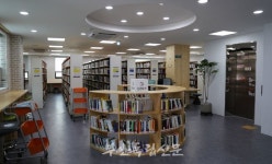 새 단장 마친 부안군립도서관, 딱딱한 모습 벗고 열린 도서관으로~