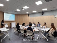 부안군립도서관 운영위원회 열어…도서관 현황 및 하반기 도서 구입 심의