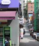 [이지경제의 한 컷] GS25·CU 협공, 동네마트 속수무책 對 이상 무