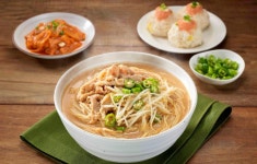 프레시지 오징어·된장 국수 먹고…롯데제과 나뚜루로 입가심 하자