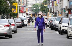 [이지경제의 한 컷] 이면도로? 사실상 위험도로