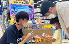 새학기·휴가철 공략나선 유통家…내게 맞는 상품은?