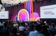 스타트업과 공생…아이디어 얻고 경험 공유, 사업 다각화